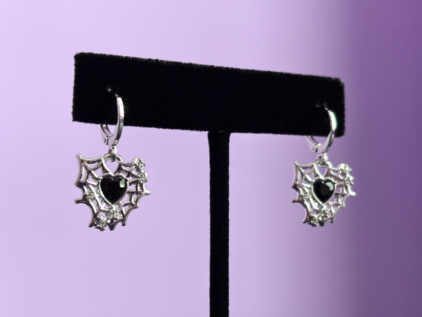 COBWEB - Black Heart Earrings