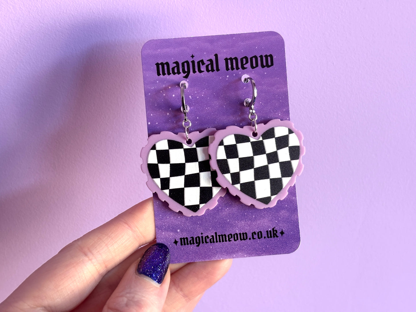 EMO GIRL - Acrylic Heart Earrings