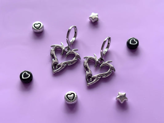 Y2K HEART - Silver Earrings