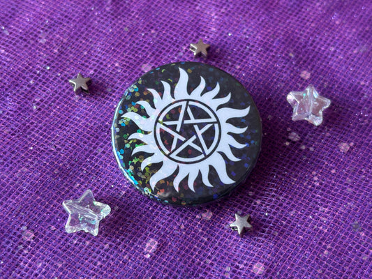 SUPERNATURAL - Holographic Pin Badge