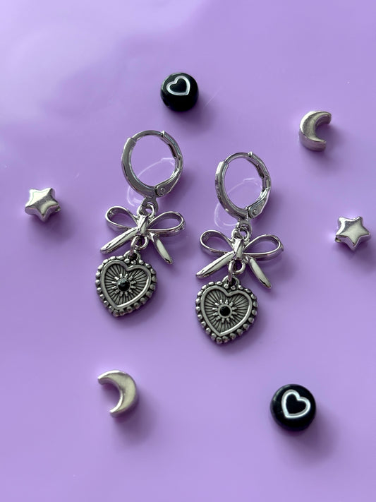 LOVE HEART - Bow Earrings