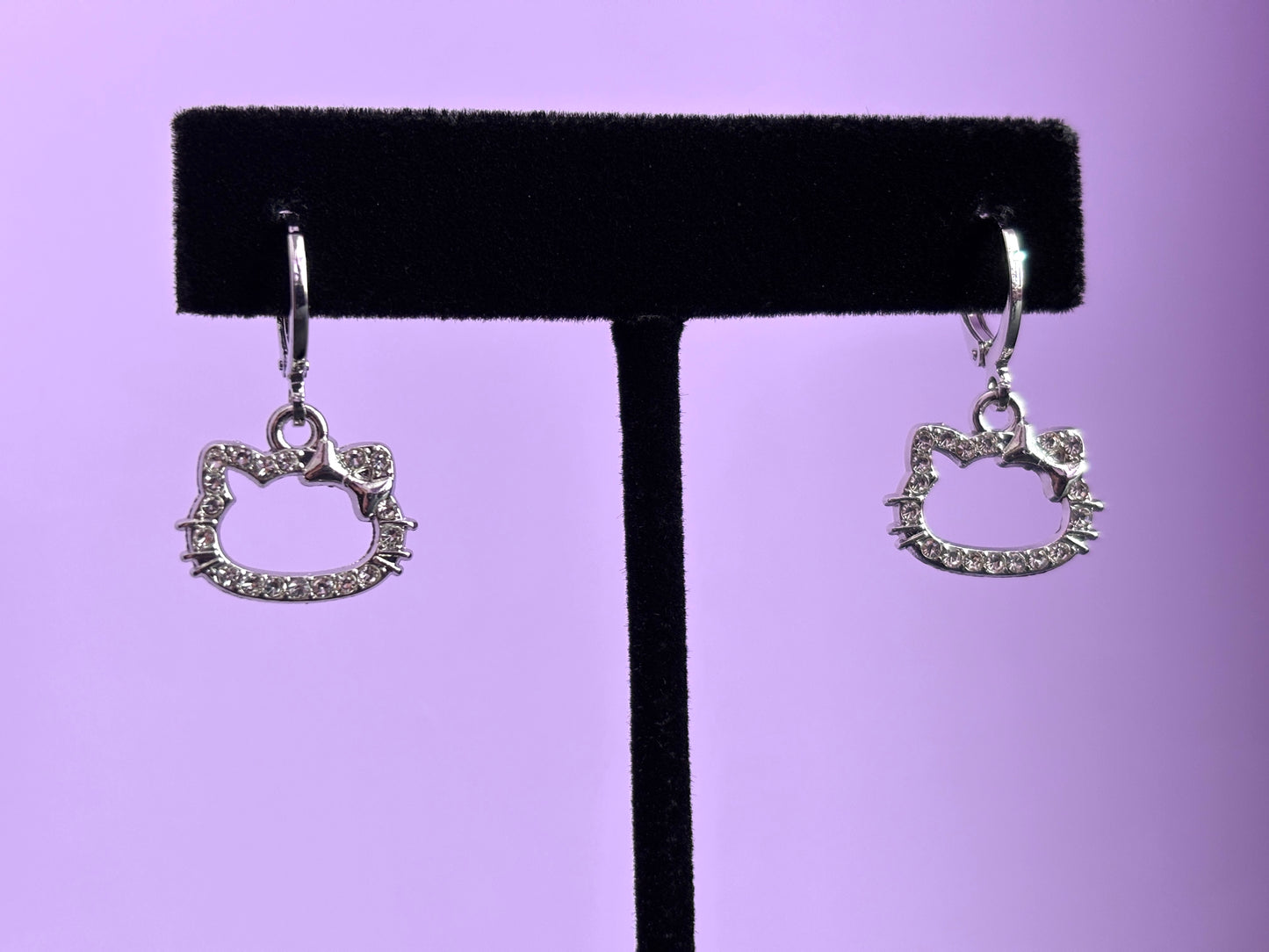 HELLO KITTY - Silver Rhinestone Earrings