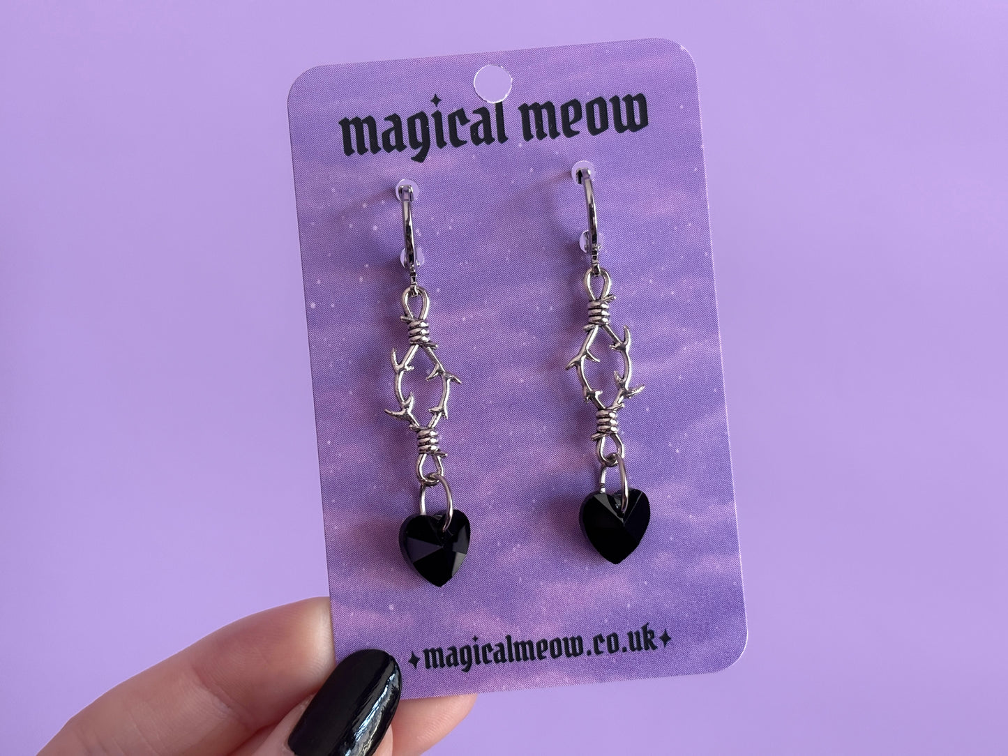THORNS - Black Heart Dropper Earrings